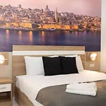 Ivory Seafront With Views!- Fl 13 By Homely * San Pawl il-Baħar