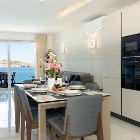 Apartmán Ivory Seafront With Views!- Fl 13 By Homely
