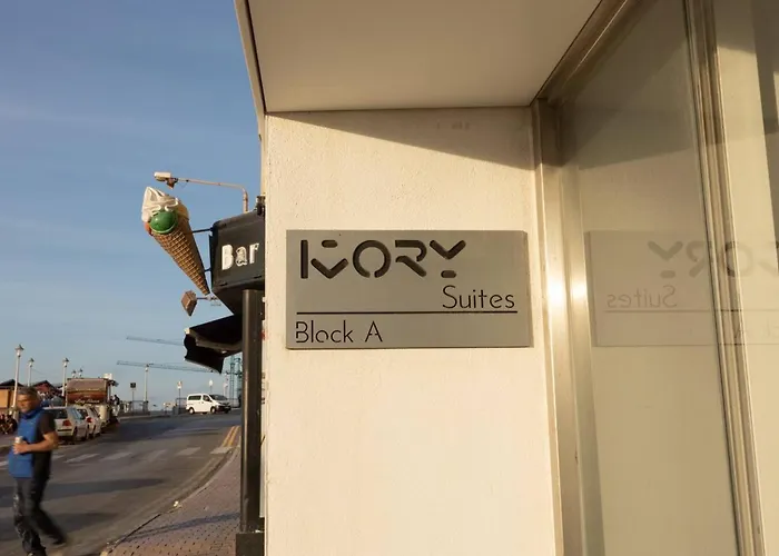 Ivory Seafront With Views!- Fl 13 By Homely Lägenhet *