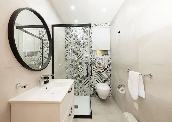 Ivory Seafront With Views!- Fl 13 By Homely Lägenhet *