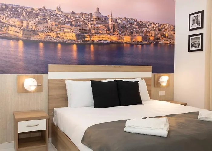 Ivory Seafront With Views!- Fl 13 By Homely * St. Paul's Bay