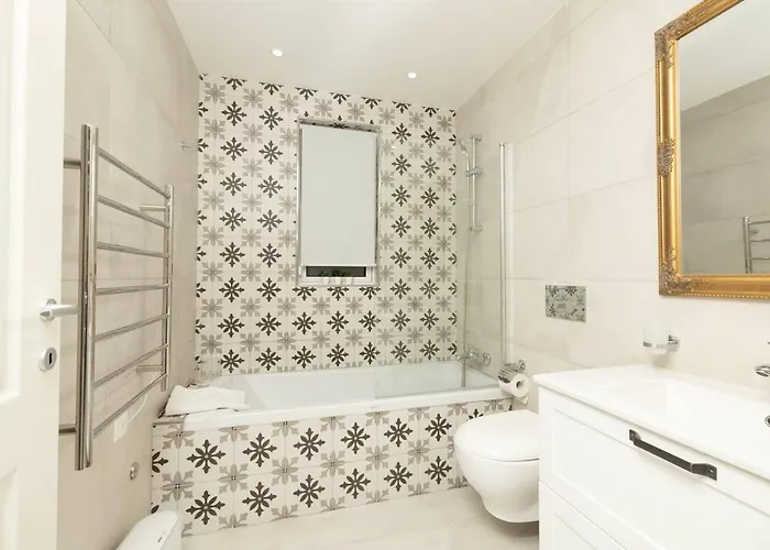 Lägenhet Ivory Seafront With Views!- Fl 13 By Homely *