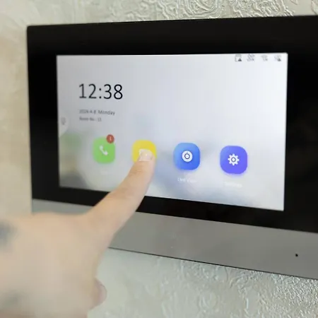 Ivory Seafront With Views!- Fl 13 By Homely Apartamento *